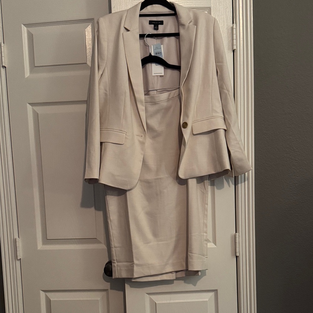 Ann Taylor Cream Jacket and Skirt Ensemble